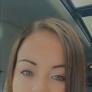 Meet your Posher, Catherine